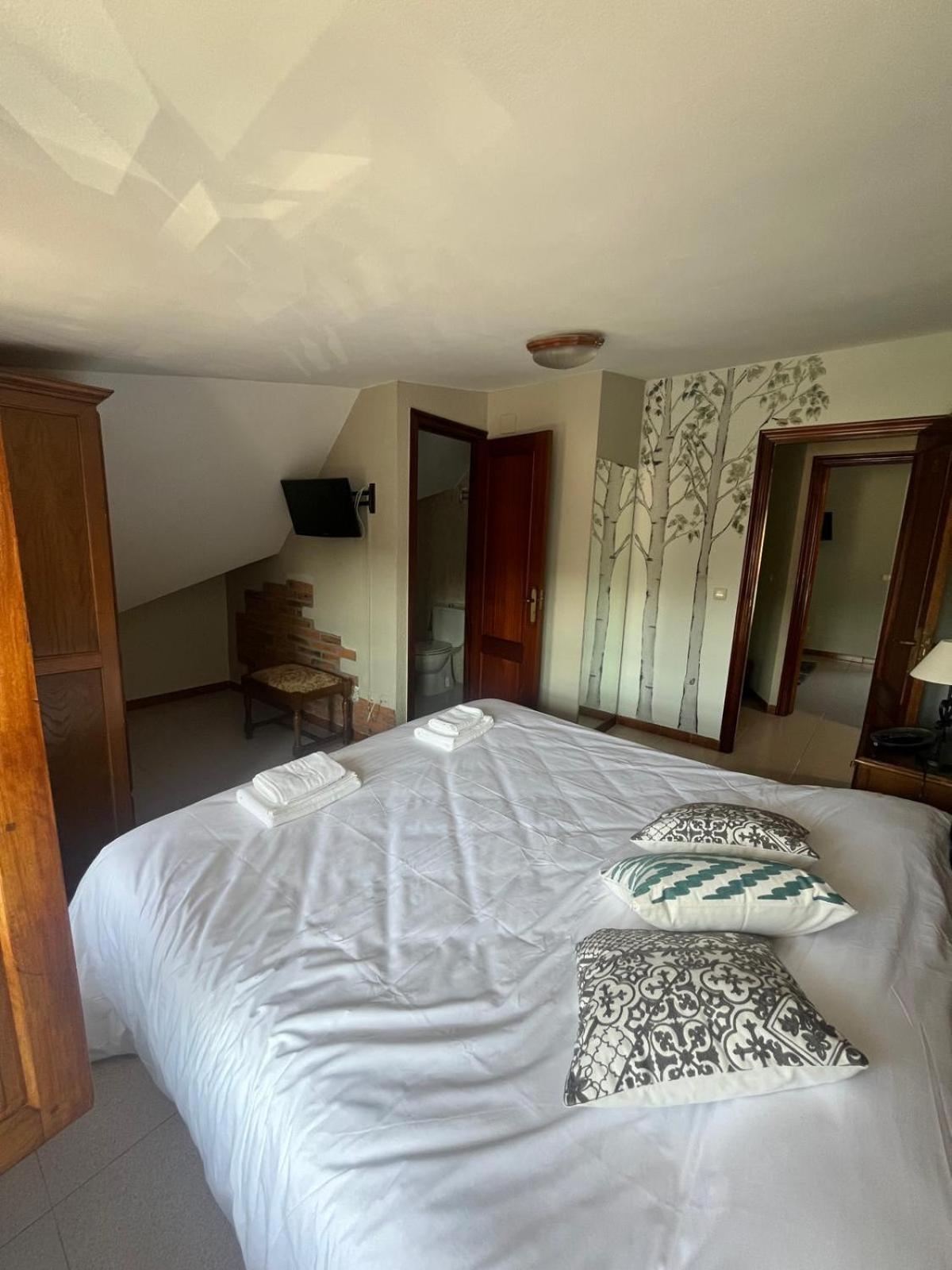 El Pucheru 4 Almas Hotel Barcenaciones Kültér fotó